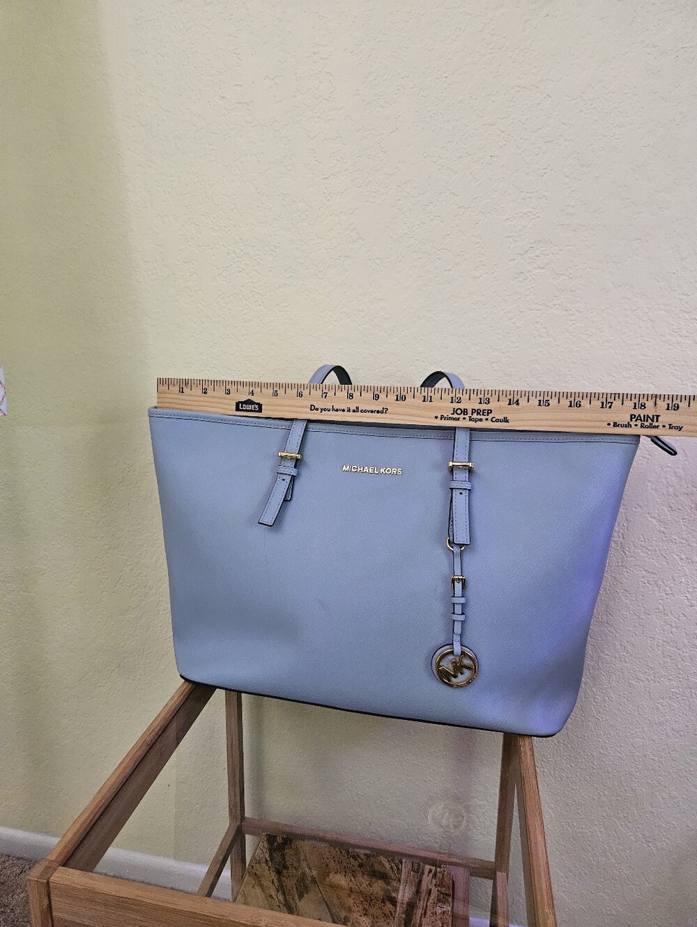 Michael Kors Powder Blue Leather Tote with Gold Hardware - Picture 3 of 16
